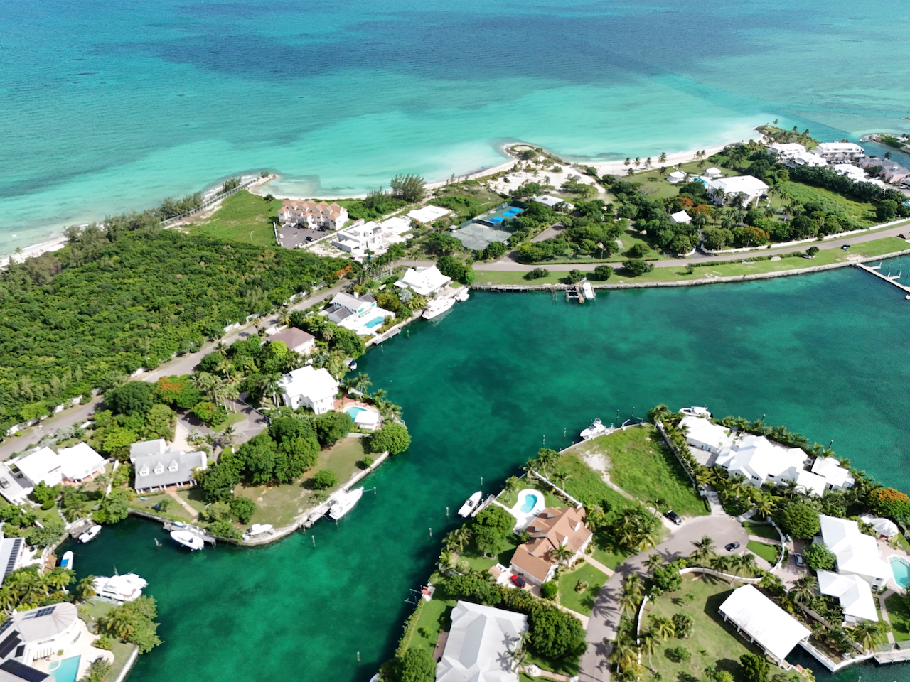 Port New Providence Canals